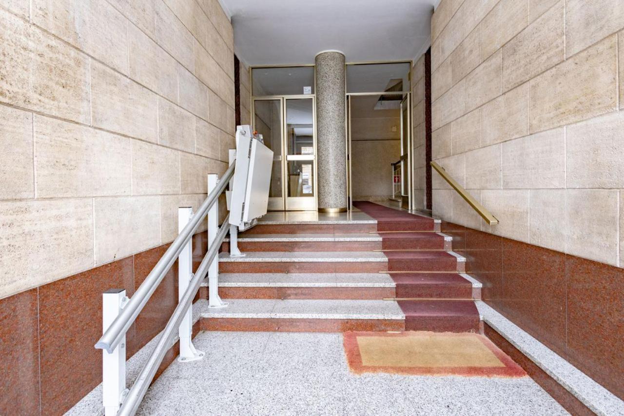 Dolce Casa Di Sve Vicino La Stazione Apartment