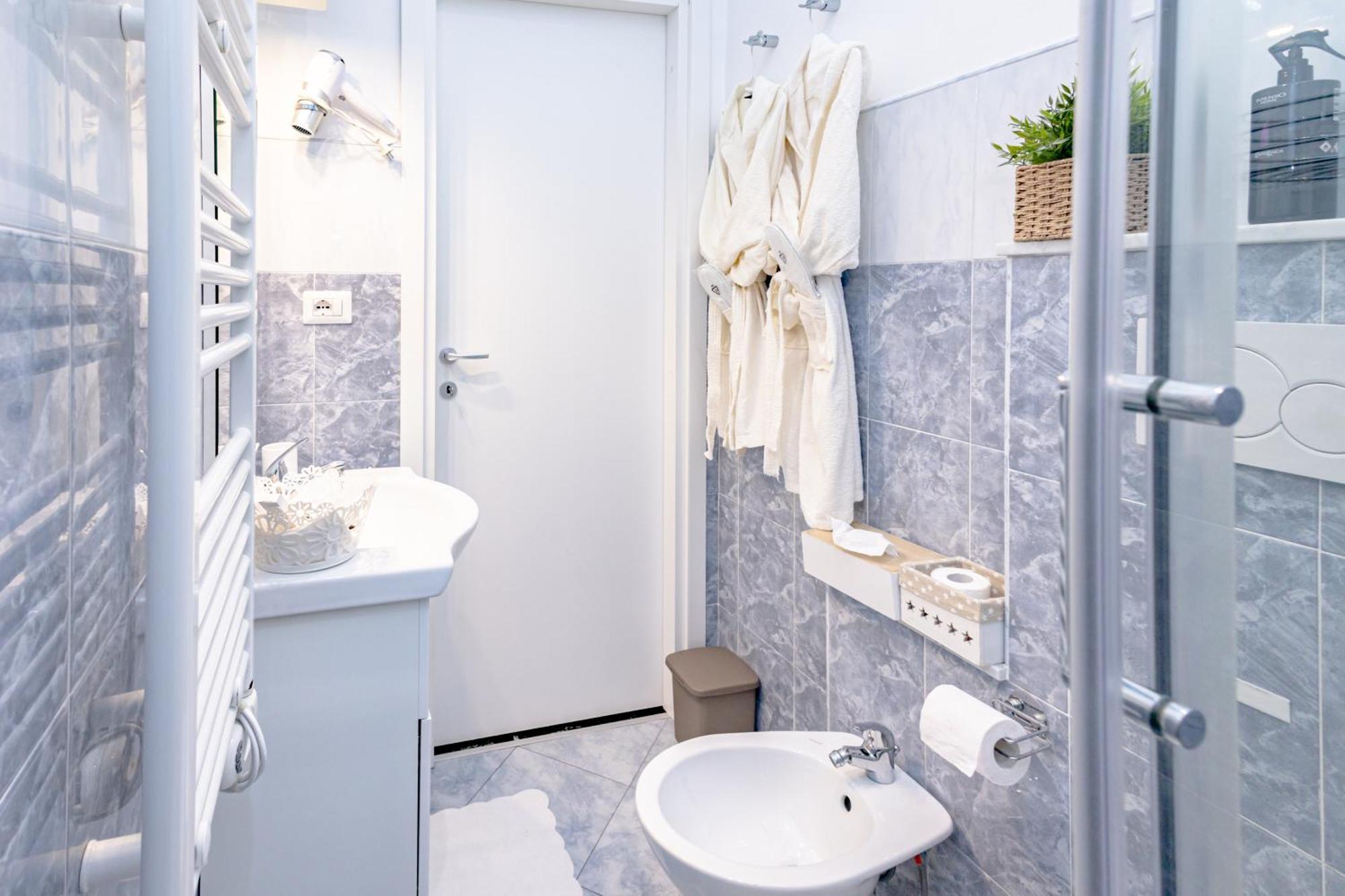 Dolce Casa Di Sve Vicino La Stazione Apartment Genoa